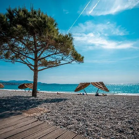 T2 Climatise Vue Exceptionnelle Acces アパート *