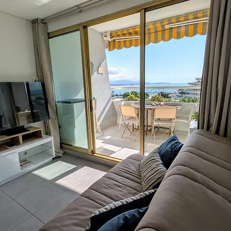 T2 Climatise Vue Exceptionnelle Acces *